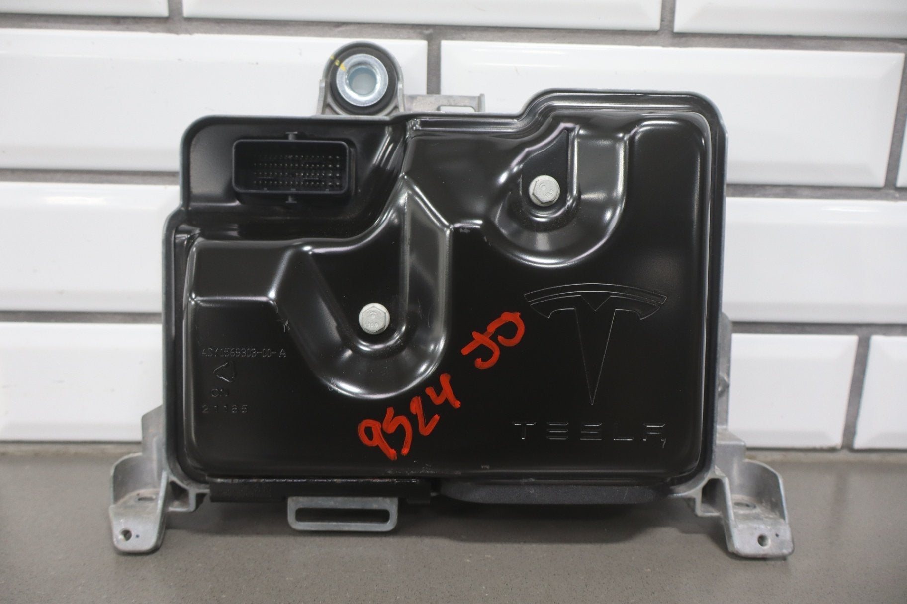 2022 Tesla Model 3 VC Front Control Module OEM 12V