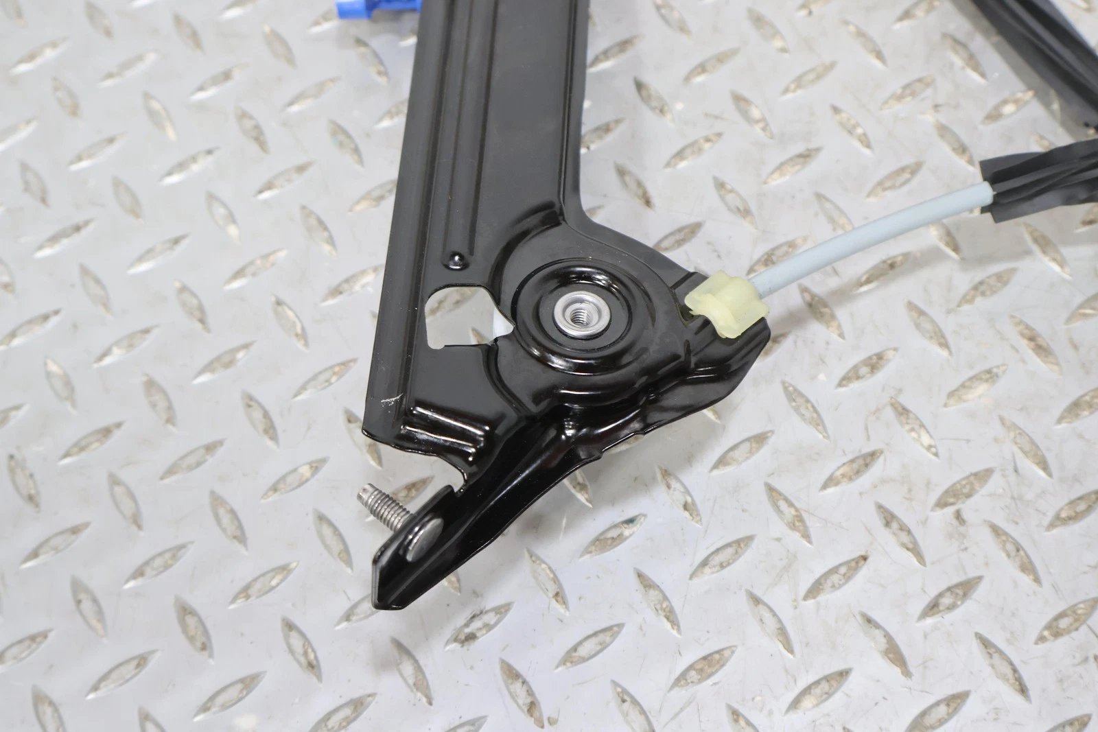 2022 Toyota GR Supra- FRONT DOOR REGULATOR