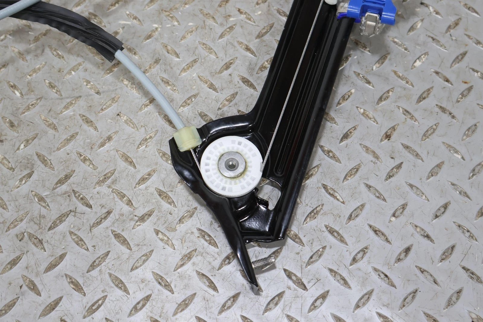 2022 Toyota GR Supra- FRONT DOOR REGULATOR