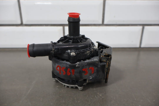 2023 2024 Fisker Ocean OEM Electric Coolant Cooling Pump FM2930200022A