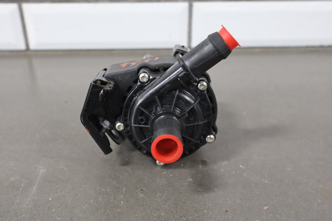 2023 - 2024 Fisker Ocean OEM Electric Cooling Pump fm2930200026a