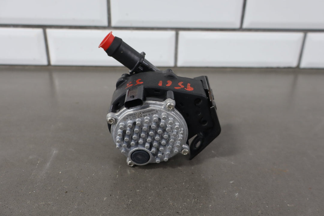2023 - 2024 Fisker Ocean OEM Electric Cooling Pump fm2930200026a