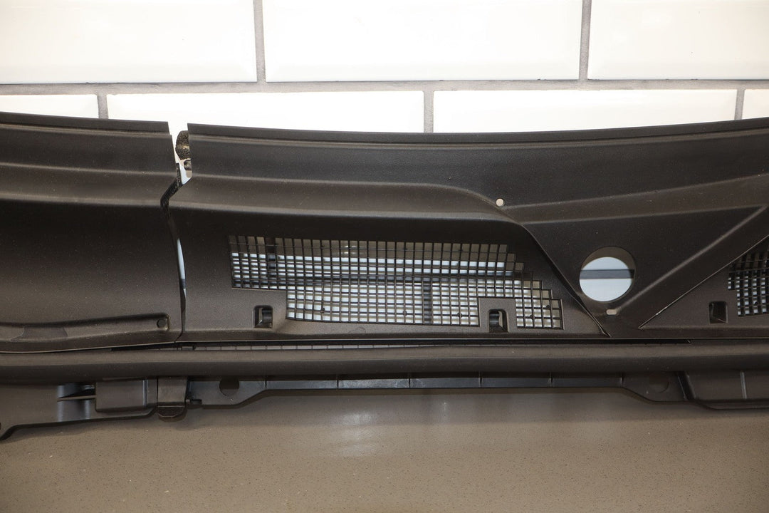 2023 - 2024 Nissan Z 400z RZ34 Upper Cowl Vent Panel (2 Piece) OEM