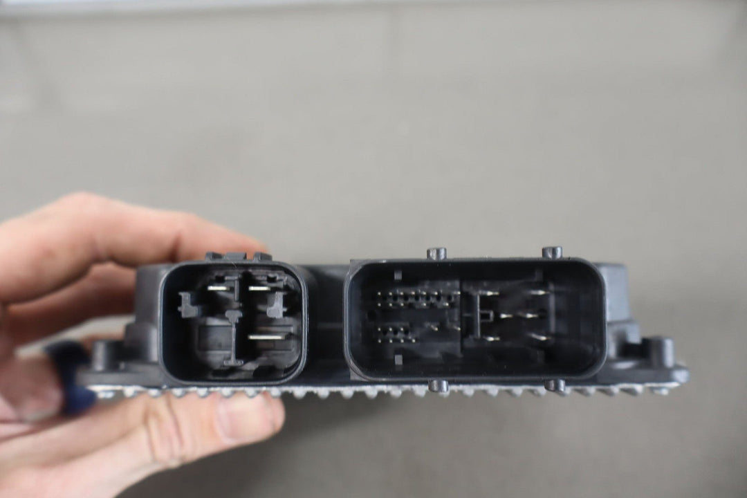 2023 - 2024 Nissan Z 400z RZ34 VTC Control Module 237F0 - 6HN0A