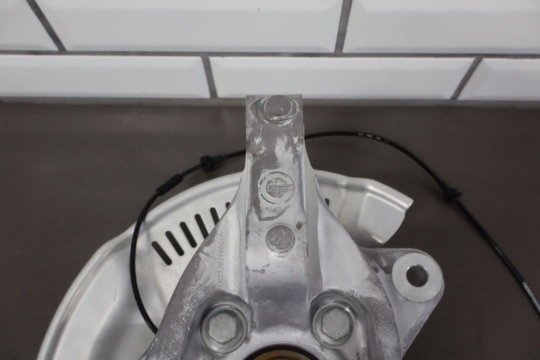 2023 Fisker Ocean One Front Left LH Spindle Knuckle W/ Hub (FM2920410081C)