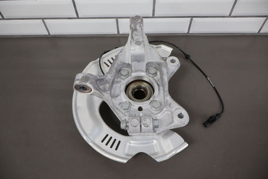 2023 Fisker Ocean One Front Left LH Spindle Knuckle W/ Hub (FM2920410081C)