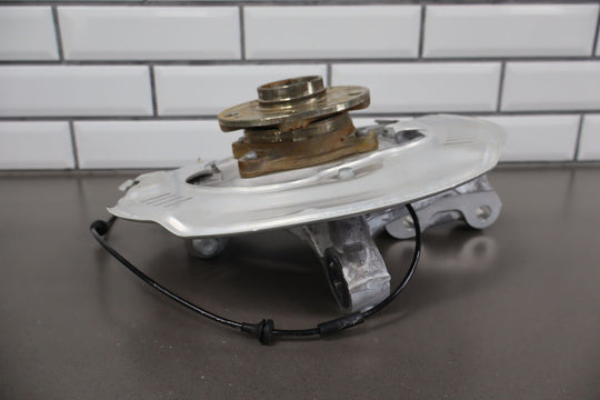 2023 Fisker Ocean One Front Left LH Spindle Knuckle W/ Hub (FM2920410081C)