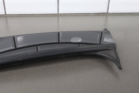 2023 Tesla Y- Right B Pillar Trim