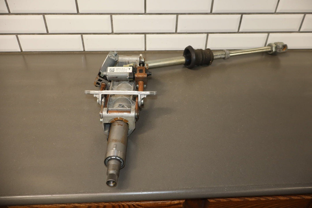 2023 Tesla Y Steering Column