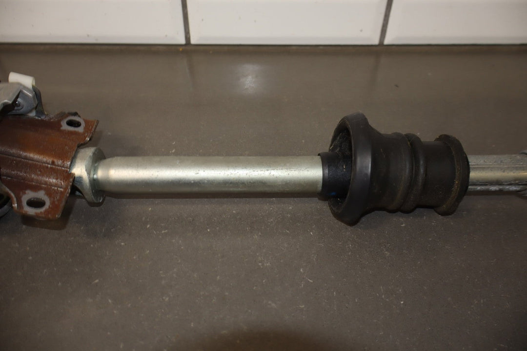 2023 Tesla Y Steering Column