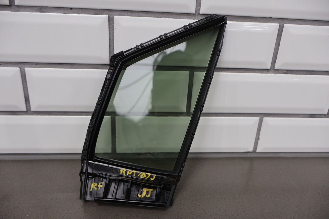 2023 Toyota Corolla GR Front Right RH Vent Window Glass (Self Tint) See Photos