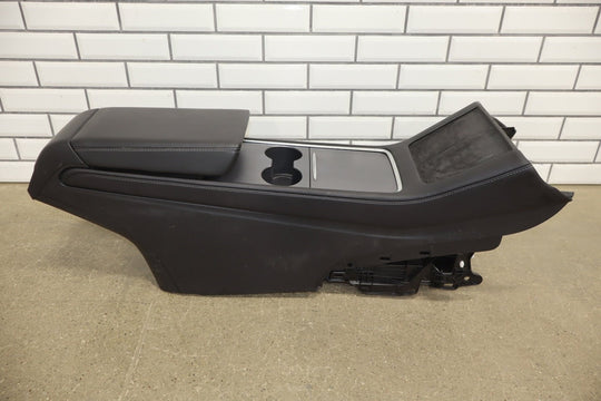 21 - 24 Model Y MY Front Center Console Armrest Cupholder Assy GEN2 1614943 - 70 - C