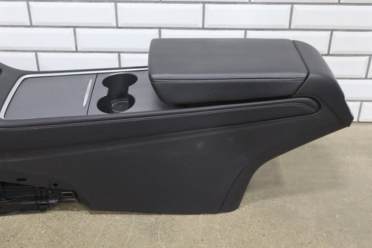 21 - 24 Model Y MY Front Center Console Armrest Cupholder Assy GEN2 1614943 - 70 - C