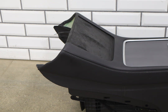 21 - 24 Model Y MY Front Center Console Armrest Cupholder Assy GEN2 1614943 - 70 - C