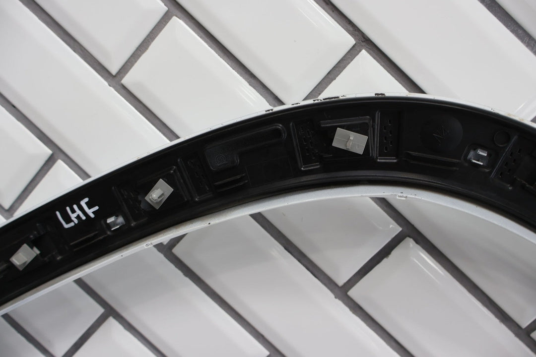 22 - 23 Jeep Grand Wagoneer Front Left Fender Moulding W/Marker Bright White PW7