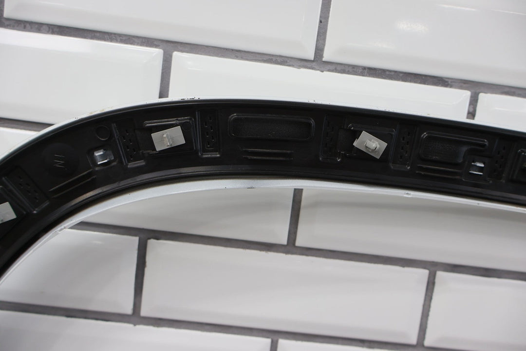 22 - 23 Jeep Grand Wagoneer Front Left Fender Moulding W/Marker Bright White PW7