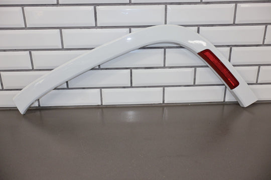 22 - 23 Jeep Grand Wagoneer Rear Left Quarter Moulding W/Marker Bright White PW7