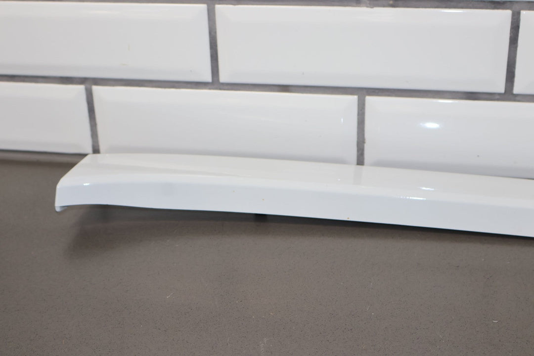22 - 23 Jeep Grand Wagoneer Rear Left Quarter Moulding W/Marker Bright White PW7