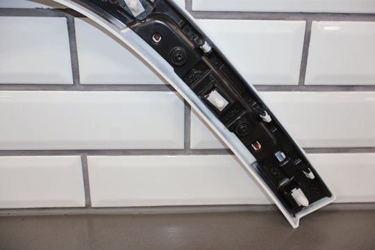 22 - 23 Jeep Grand Wagoneer Rear Right Quarter Moulding W/Marker Bright White PW7