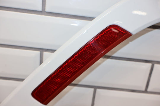 22 - 23 Jeep Grand Wagoneer Rear Right Quarter Moulding W/Marker Bright White PW7