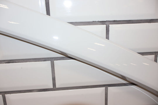 22 - 23 Jeep Grand Wagoneer Rear Right Quarter Moulding W/Marker Bright White PW7