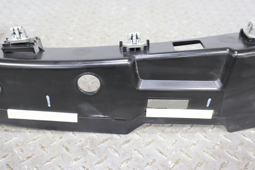 22 - 24 Rivian R1S Left Upper Interior Tailgate Trim Panel (Black) C300044301 - F