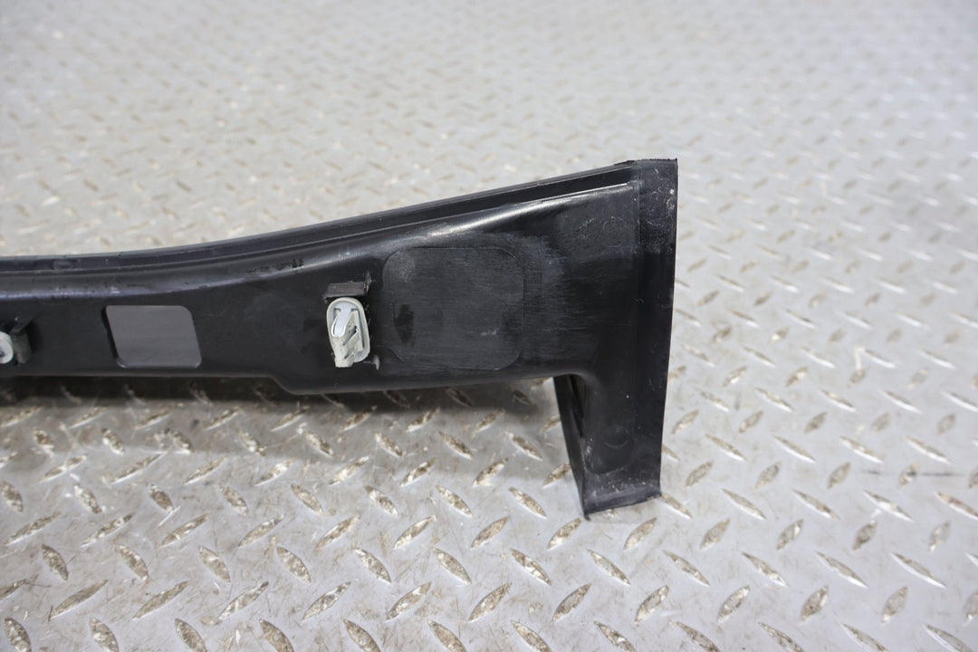 22 - 24 Rivian R1S Left Upper Interior Tailgate Trim Panel (Black) C300044301 - F