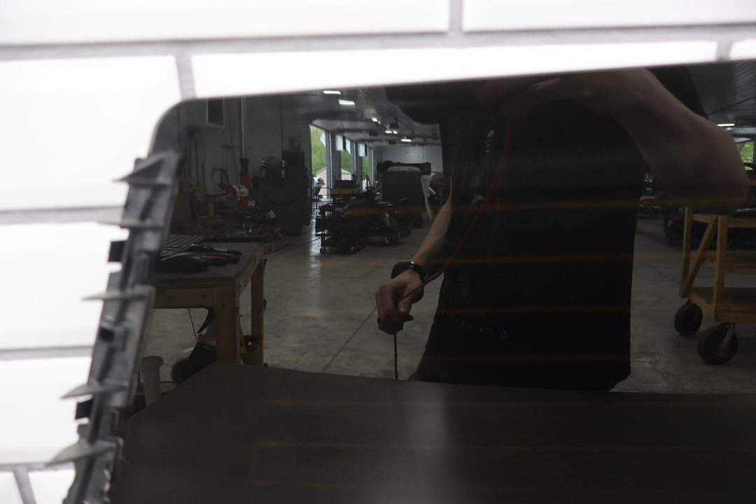22 - 24 Rivian R1T Heated Back Rear Window Glass (Self Tint) See Notes& Photos
