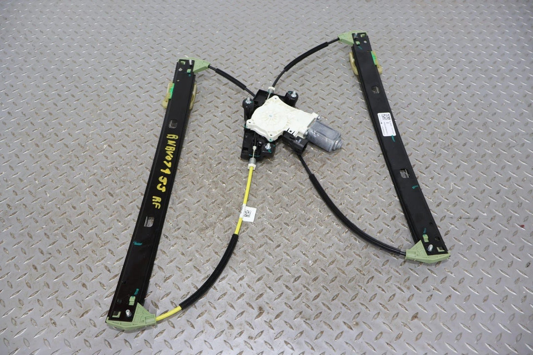 22 - 24 Rivian RS1 OEM Front Right RH Door Window Regulator W/ Motor (Tested)
