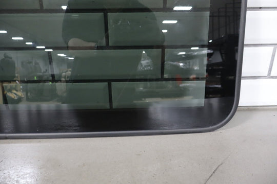 22815953 2007 - 2014 Chevy Tahoe Suburban Yukon Escalade Sunroof Glass Panel GM