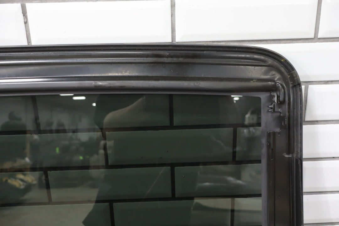22815953 2007 - 2014 Chevy Tahoe Suburban Yukon Escalade Sunroof Glass Panel GM