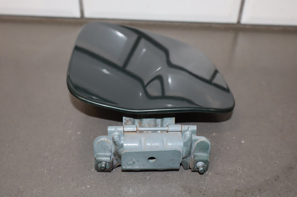 2000 Lexus LX470 J100- Fuel Filler Door