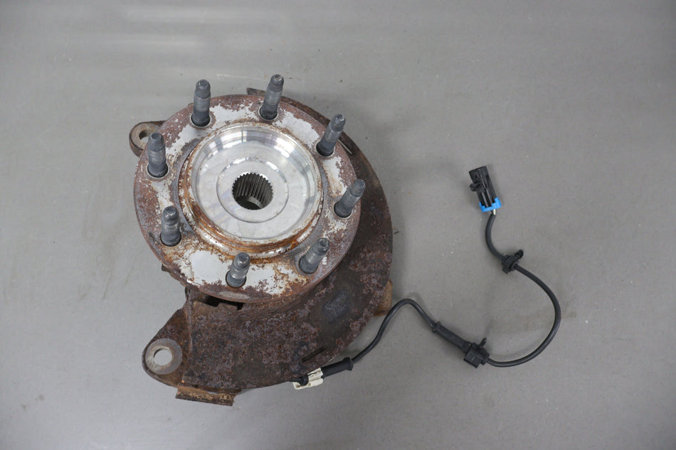 2006 GMC Sierra 2500- SPINDLE KNUCKLE FRONT