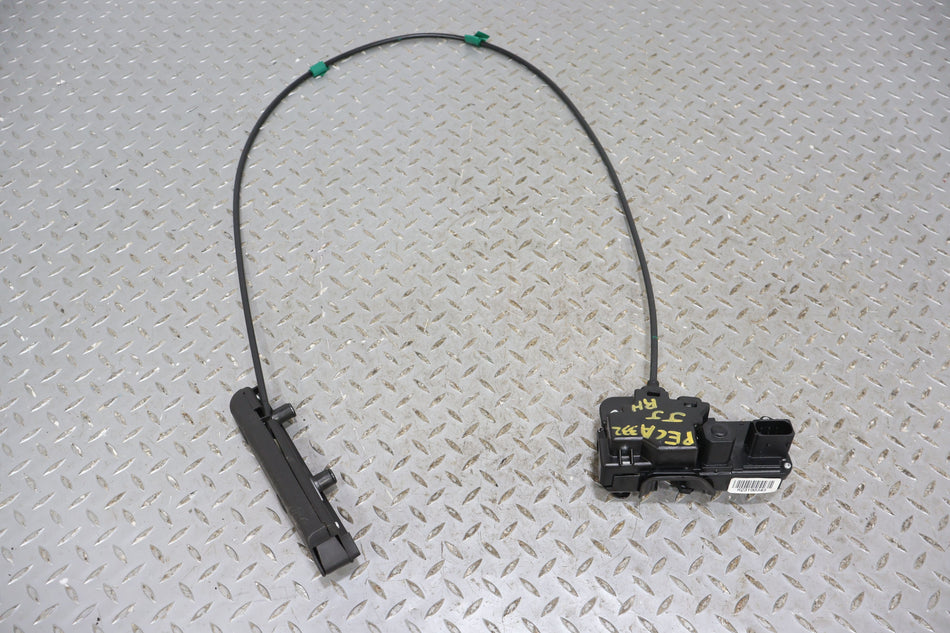 2014 Cadillac ELR- Right Front Door Latch