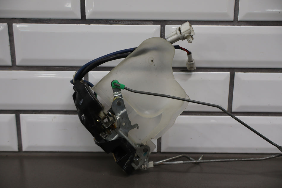 1997 Lexus LX450- Right Front Door Latch