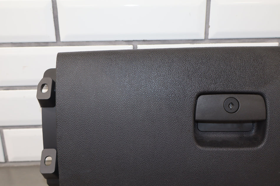 2009 Hummer H2- Glove Box