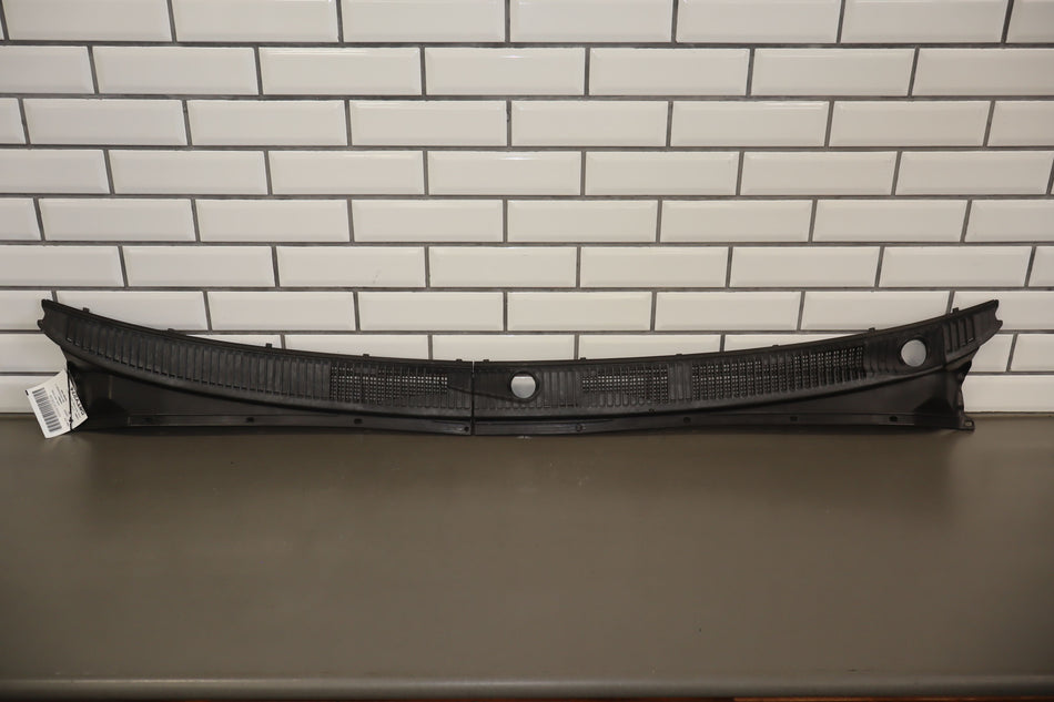1998-2002 Toyota Land Cruiser Cowl Vent Panel OEM