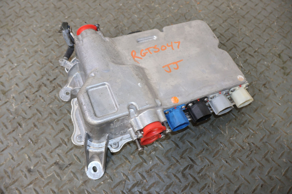 2016 Tesla S- Voltage Regulator