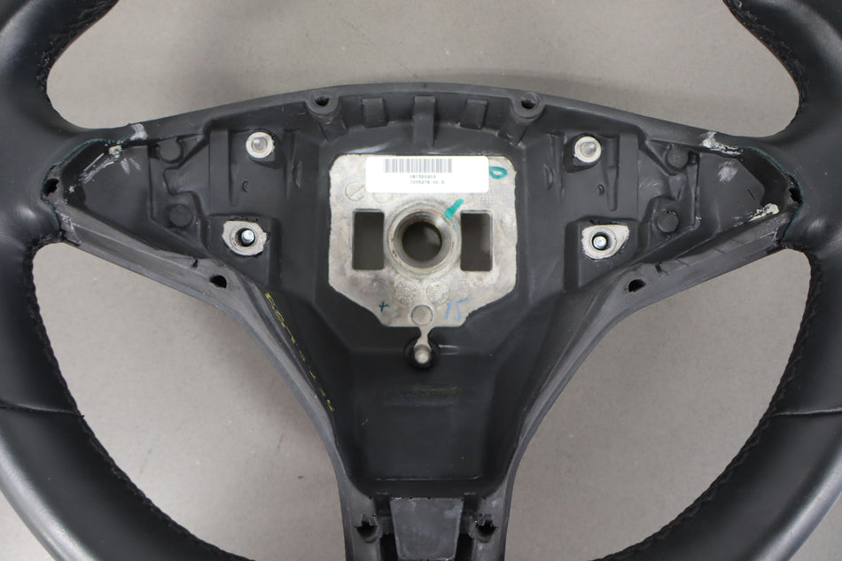 2016 Tesla X- Steering Wheel