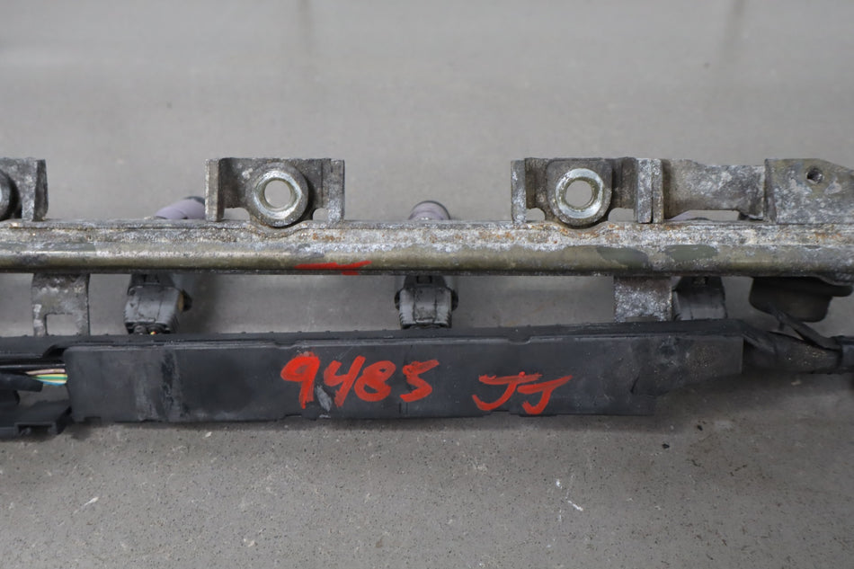 2003 Mazda MX-5 Miata NB- Fuel Injector