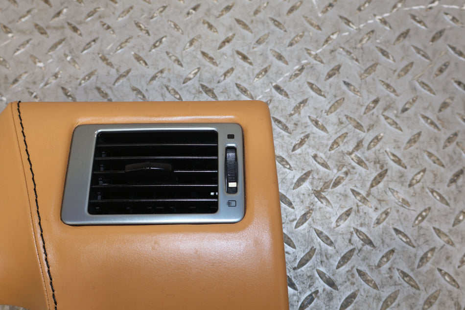 2010 ASTON- Dash Vent