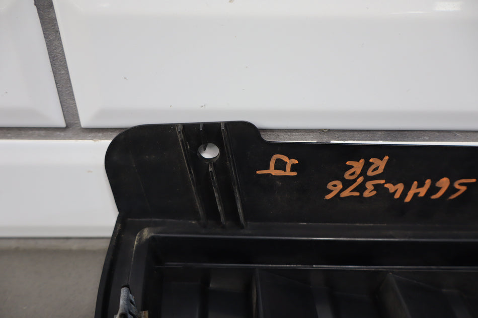 2003-2009 Hummer H2 Passenger Right Tail Light Upper Trim Panel / Moulding