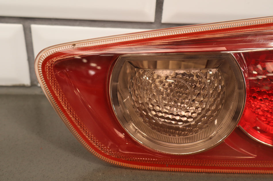 2008 Mitsubishi Lancer- Right Tail Light