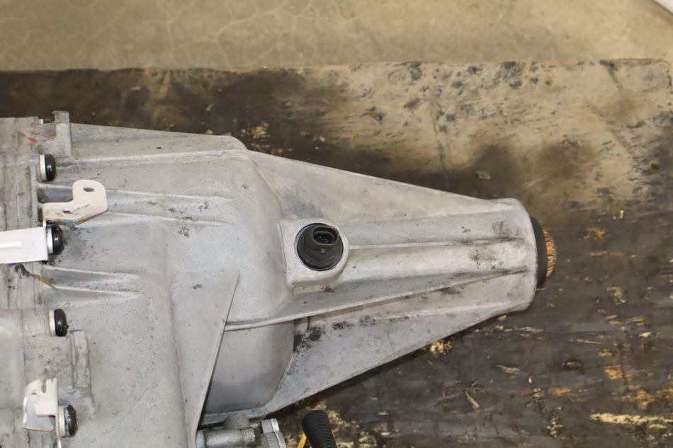 2003-2007 Hummer H2 Transfer Case 24243306 177883 Miles