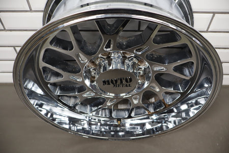 (3) Moto Metal M0805 20x10 8x6.5 Chrome Wheel/Rim Set Aftermarket GMT800