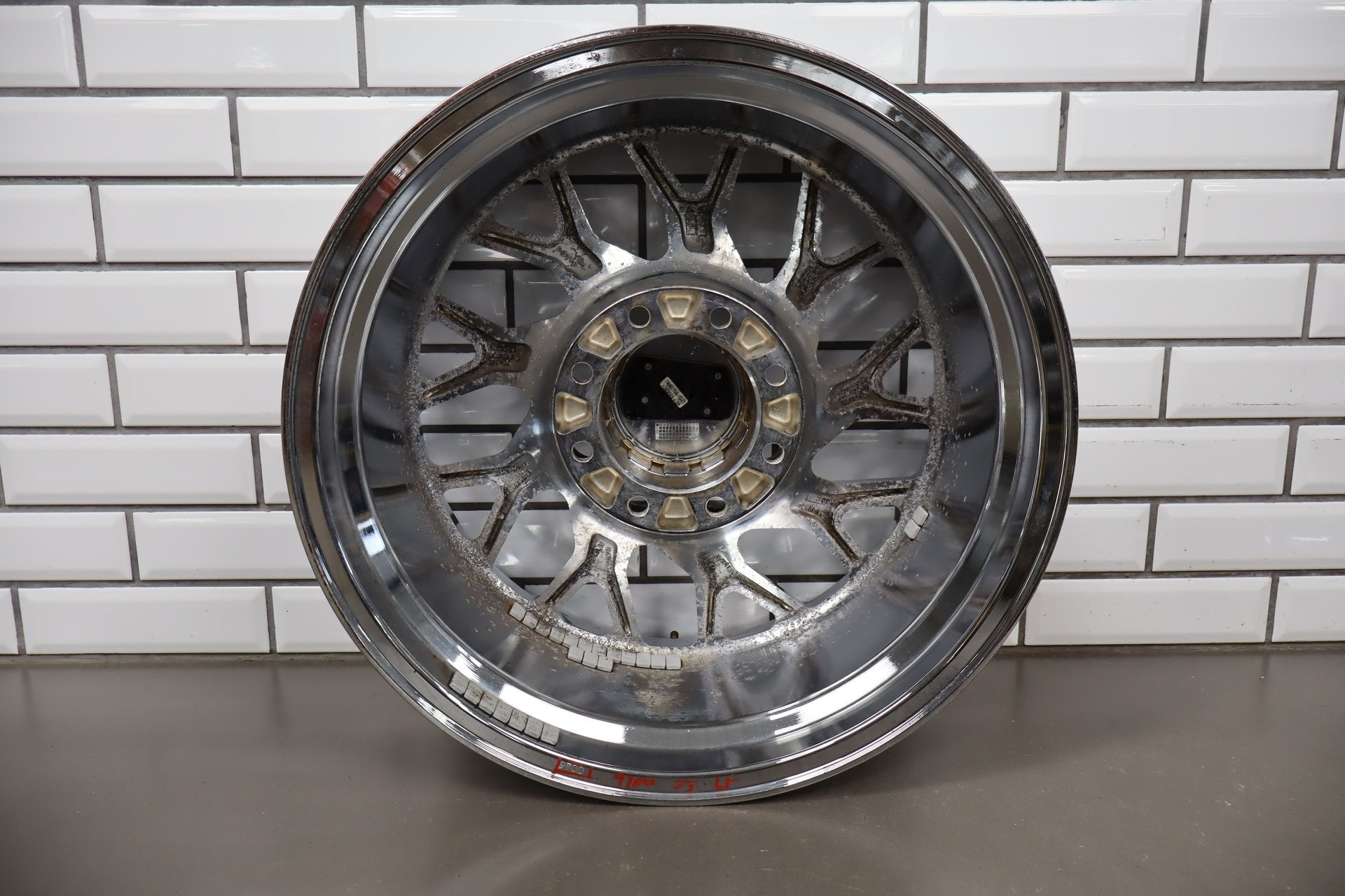 (3) Moto Metal M0805 20x10 8x6.5 Chrome Wheel/Rim Set Aftermarket GMT800