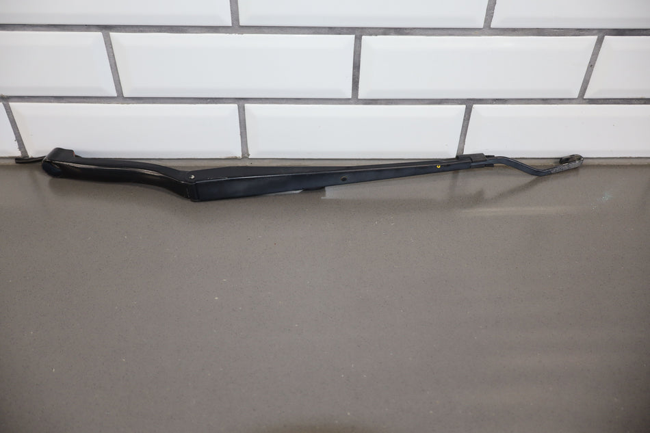 1997-2004 Chevrolet Corvette C5 Wiper Arm LH &amp; RH Pair