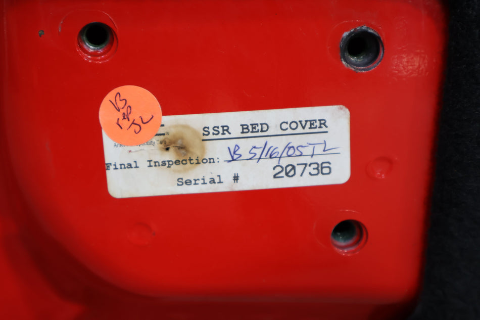 2006 Chevrolet SSR- Tonneau Cover