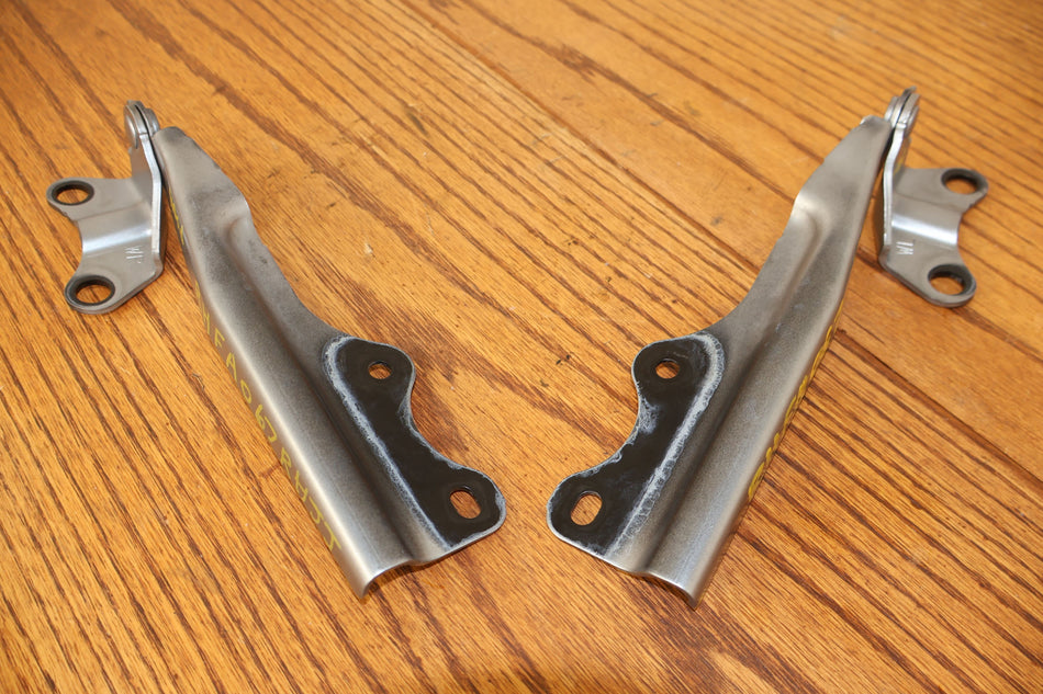 2017 Fiat 124 Spider- Hood Hinge