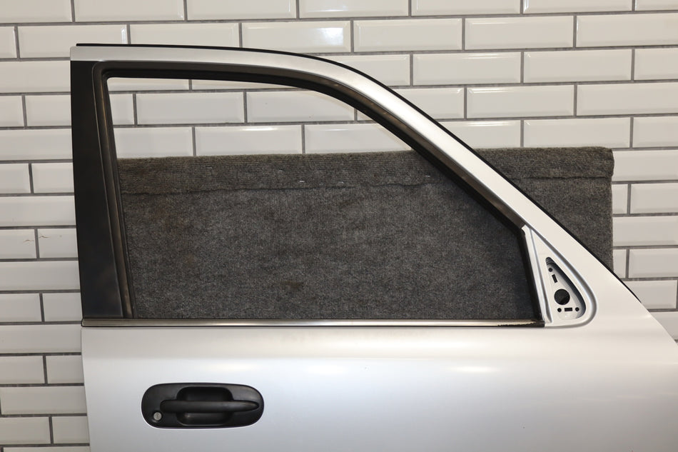 1999 Honda CR-V- Right Front Door